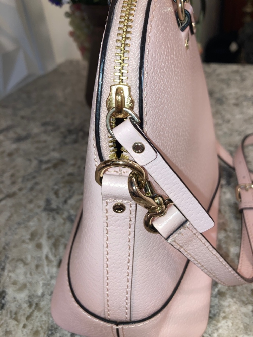 Kate Spade light pink structured Crossbody/top handle bag purse & wallet🩷 - Picture 4 of 13